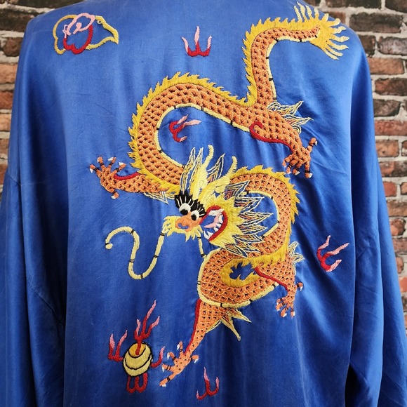 VIntage Silk Dragon Robe Hand Embroidered 100% Silk Blue Kimono No Belt Golden L - Picture 2 of 12